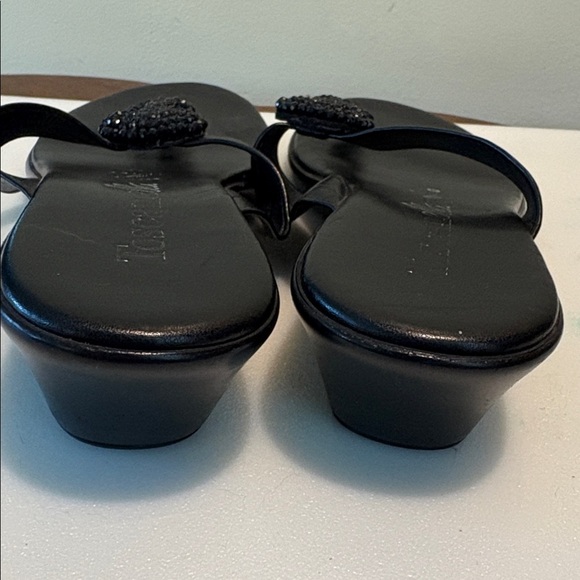 Tuscanella Italian leather sandals/ beaded sparkly decor flip-flop wedge style - Picture 9 of 13